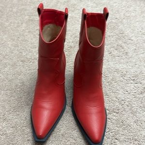 Billini cowboy boots size 9